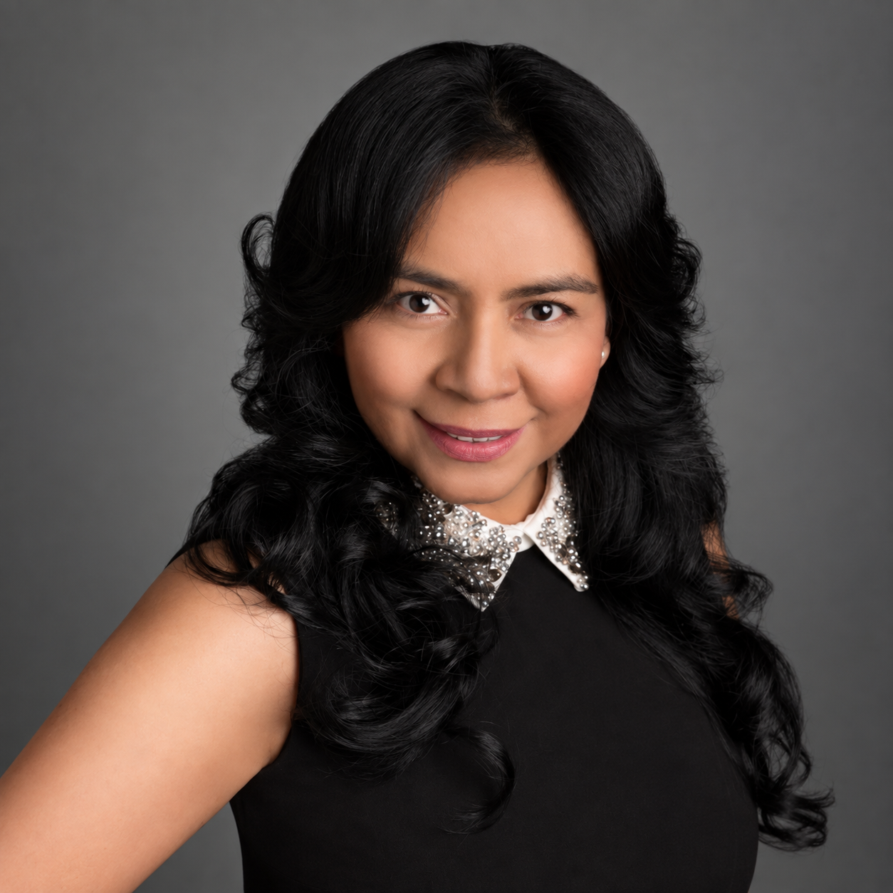 Claudia Morales, Los Angeles real estate professional