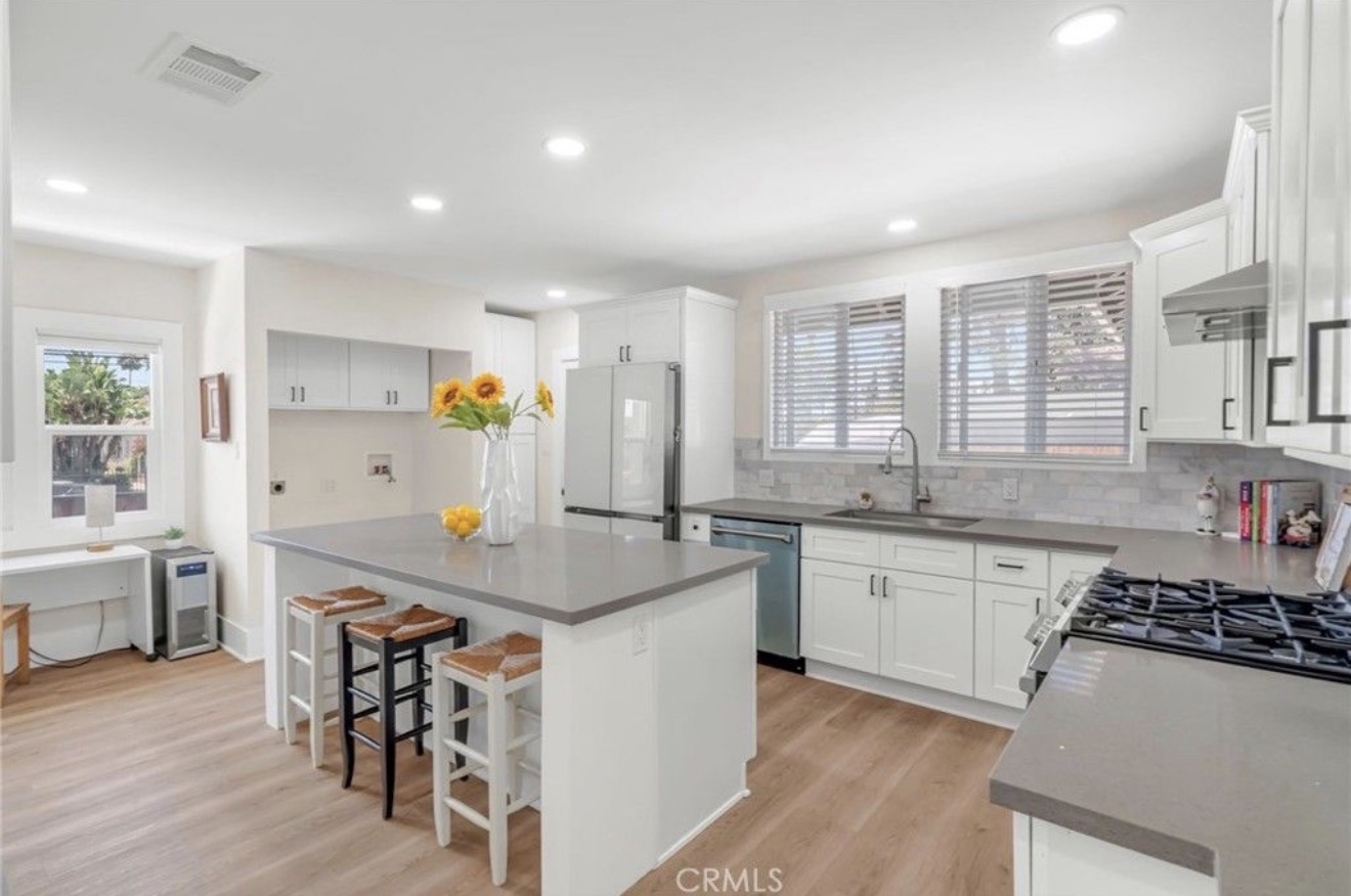 Renovated Los Angeles Craftsman chef's kitchen